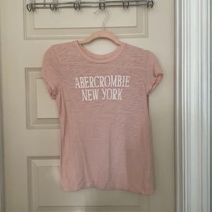 Abercrombie & Fitch t-shirt
